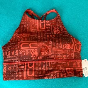 Lululemon Energy Bra High Neck Long Line Sz 6. Such a unique design. NWT